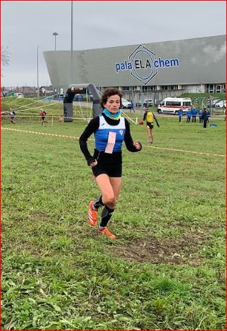 Tania Silvani corre bene il Cross Città di Vigevano